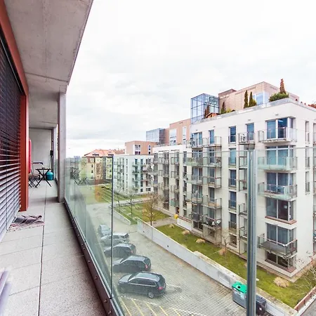 Flora Appartement *